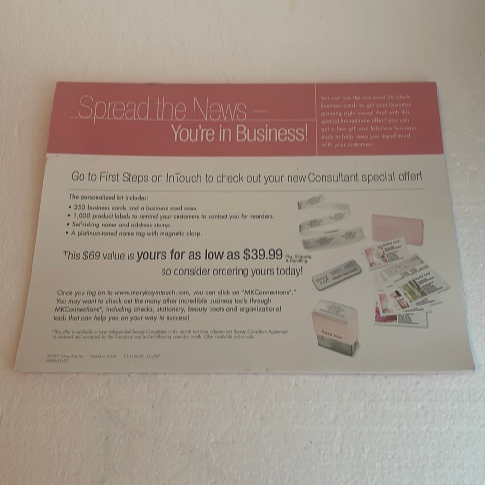 Mary Kay spread the news you’re in business blank business cards